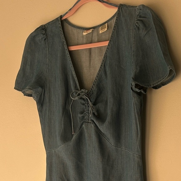 Levi's Classic Blue Mini Dress - Picture 4 of 11
